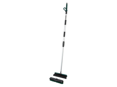 Water broom set for wet cleaning