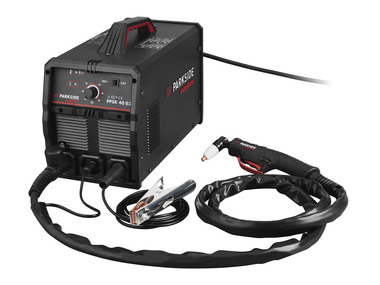 Plasma cutter with compressor