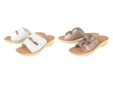 Slippers with wedge heel for women
