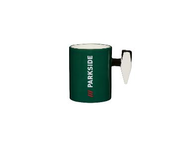 A cup with a hammer -shaped ear