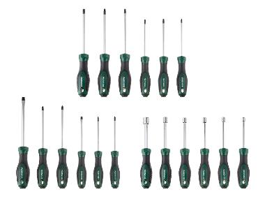 Screwdriver or socket wrench set